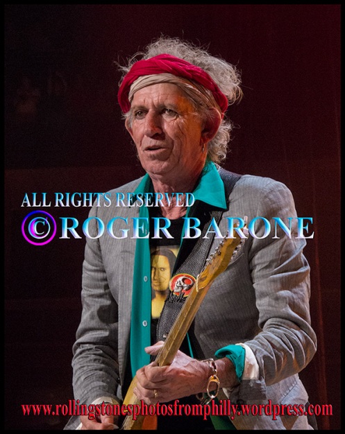 Keith Richards playing "Honky Tonk Woman" at Wells Fargo Center, june 21, 2013, photo© roger barone